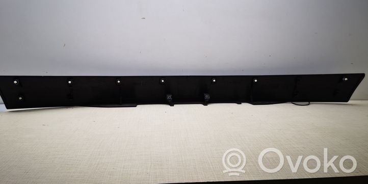 Mitsubishi Eclipse Cross Garniture de hayon 5817A077ZZ