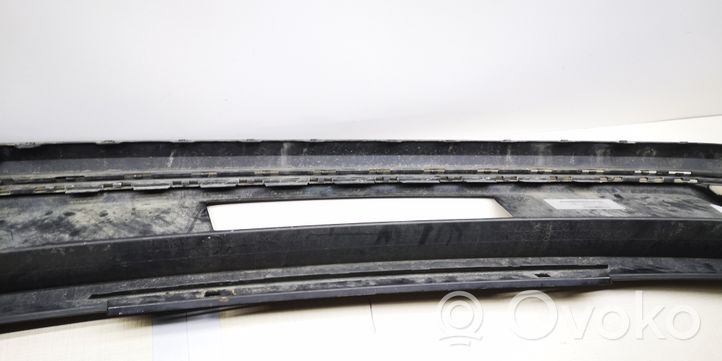 Volkswagen Touran III Rivestimento della parte inferiore del paraurti posteriore 5TA807568B