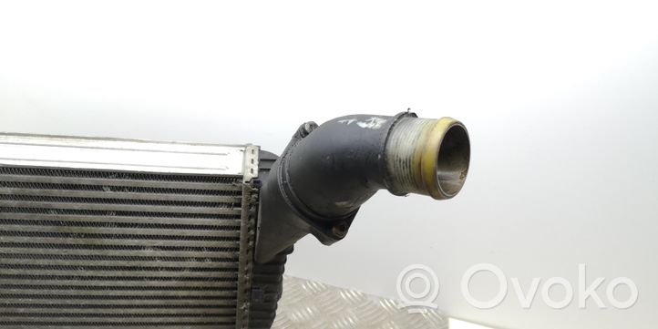 Audi Q7 4L Chłodnica powietrza doładowującego / Intercooler 7L0145804A