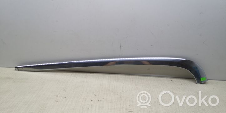 Mercedes-Benz E W210 Modanatura della barra di rivestimento del paraurti anteriore A2108800236