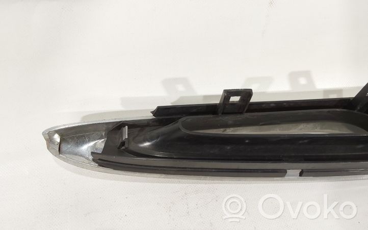 Ford Escort Grille de calandre avant C8S4AA30851