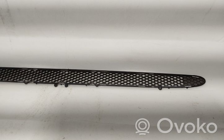 Ford Escort Front bumper lower grill 95ABA018A58AE