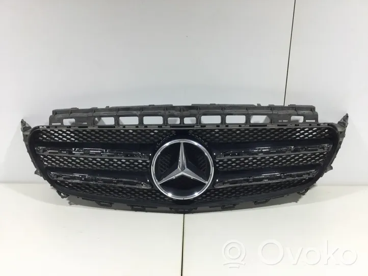 Mercedes-Benz E W213 Grotelės priekinės A2138880123