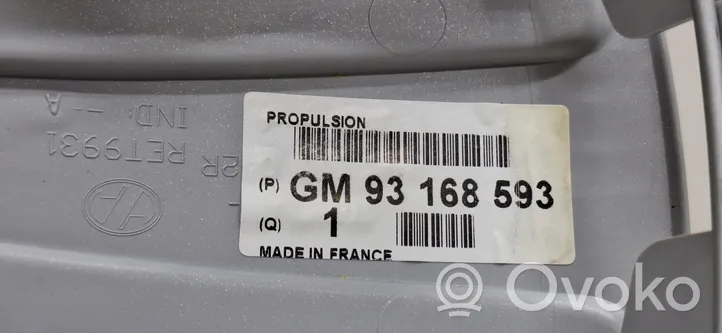 Opel Movano B R16 wheel hub/cap/trim 93168593