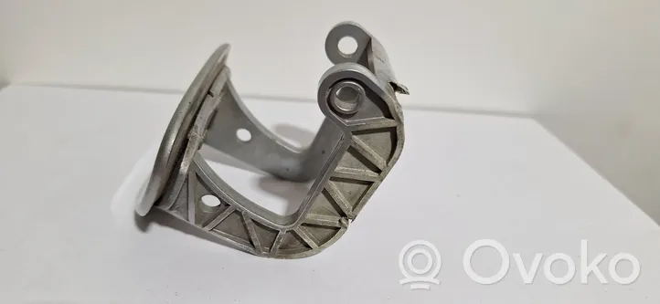 Mercedes-Benz C W203 Tapa/tapón del difusor del faro delantero A2038800705