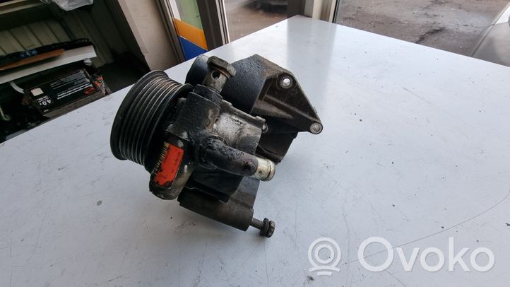 Iveco Daily 45 - 49.10 Pompe de direction assistée 504238603