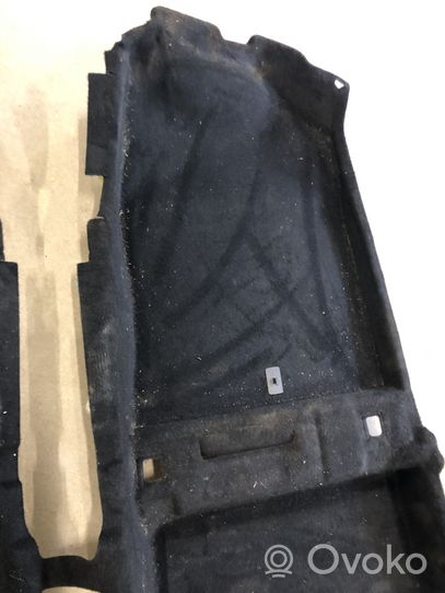 Hyundai i30 Interior carpet 84260G4000