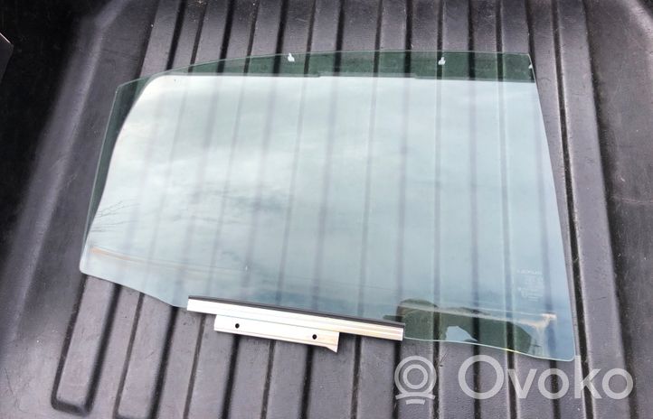 Lexus IS III XE30 aizmugurējo durvju stikls 43R005834