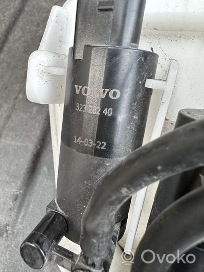 Volvo V60 Tuulilasinpesimen nestesäiliö 32328303