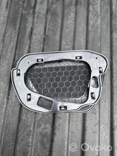 Volvo S90, V90 Subwoofer-bassoelementin etusäleikkö/lista 31484636