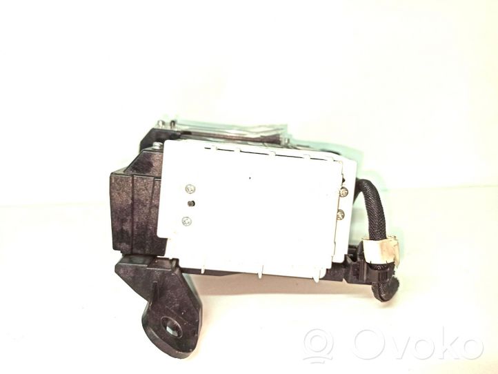 Toyota Prius+ (ZVW40) Head-up ekranas/ displėjus 8310847040