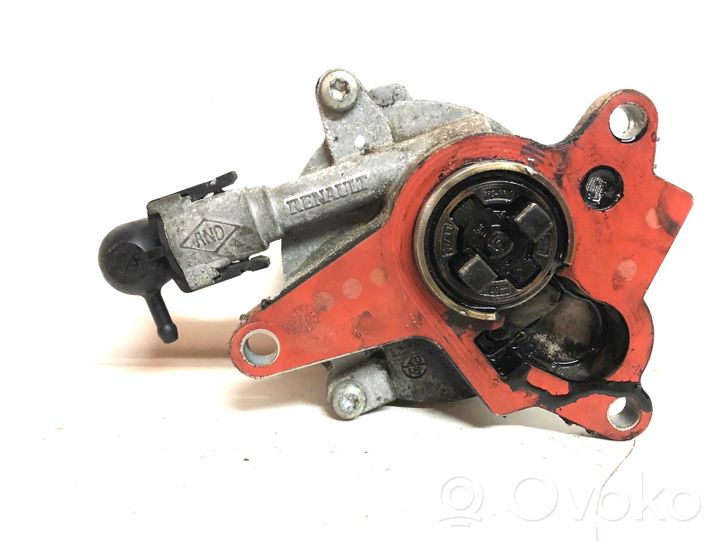 Nissan X-Trail T31 Vacuum pump 8200472458