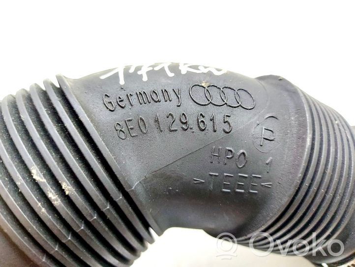 Audi A4 S4 B7 8E 8H Tube d'admission de tuyau de refroidisseur intermédiaire 8E0129615