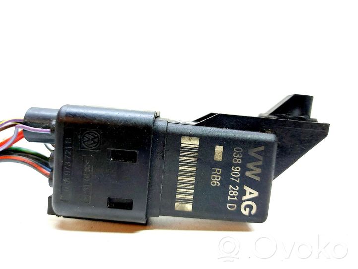 Volkswagen Caddy Glow plug pre-heat relay 038907281D