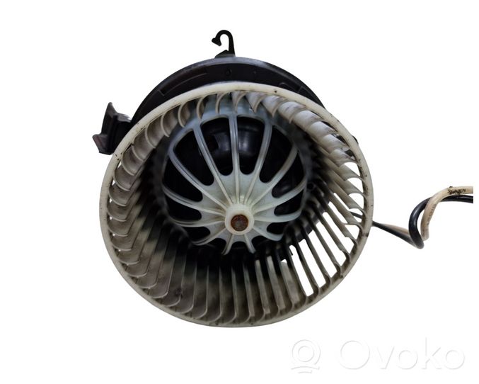 Opel Astra J Heater fan/blower U7254002