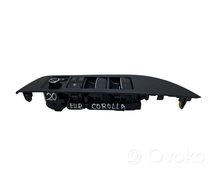 Toyota Corolla E210 E21 Interrupteur commade lève-vitre 8404002160