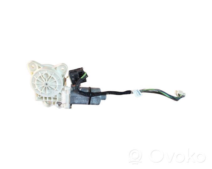 Mercedes-Benz E W211 Front door window regulator motor 0130821971