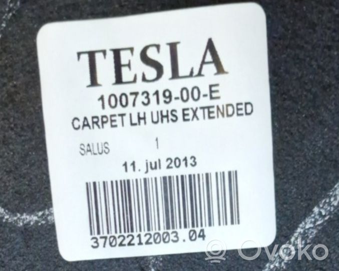 Tesla Model S Verkleidung seitlich Fußraum 100731900E