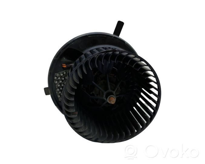 Volkswagen Jetta VI Mazā radiatora ventilators 3C0907521F