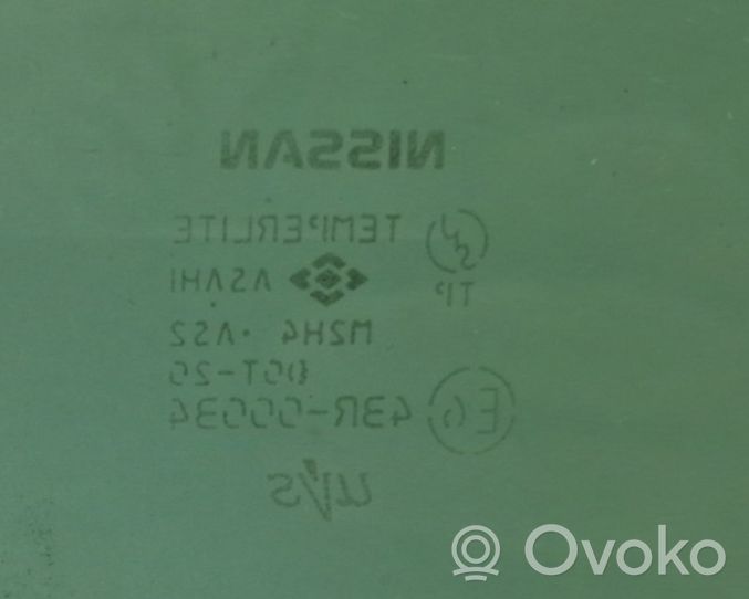 Nissan X-Trail T31 Vetro del finestrino della portiera anteriore - quattro porte 43R00034