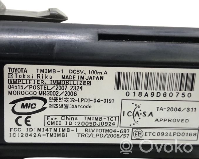 Toyota Prius (XW30) Moottorin start-stop-painike/kytkin 15A854