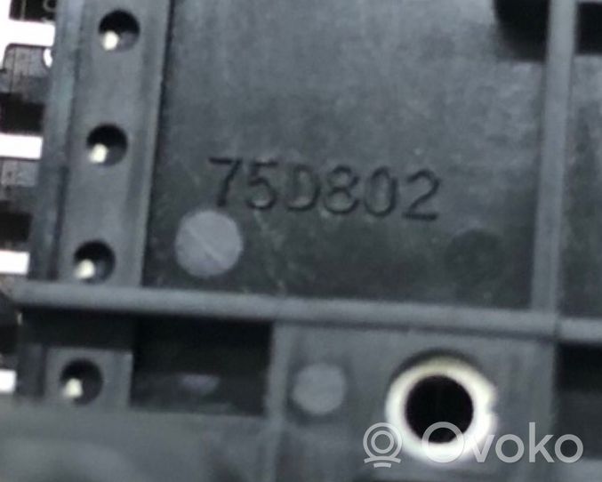 Toyota Prius (XW30) Monikäyttöinen ohjauskytkin/nuppi 8024E9N