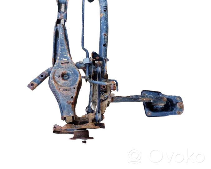 Volkswagen Jetta VI Rear axle beam 