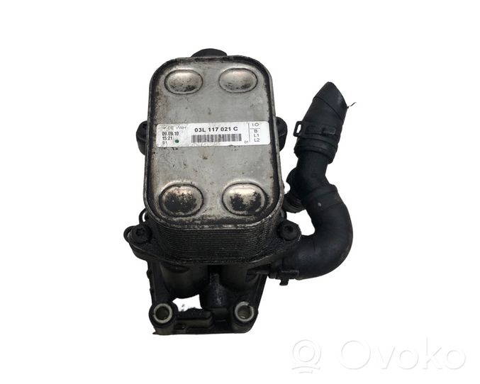 Volkswagen Tiguan Supporto di montaggio del filtro dell’olio 03L117021C