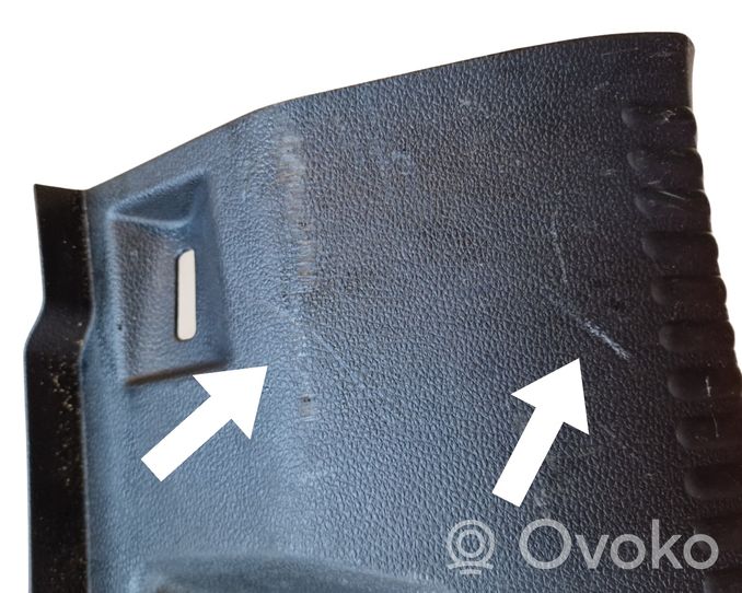 Volkswagen Jetta VI Protector del borde del maletero/compartimento de carga 5C6863459