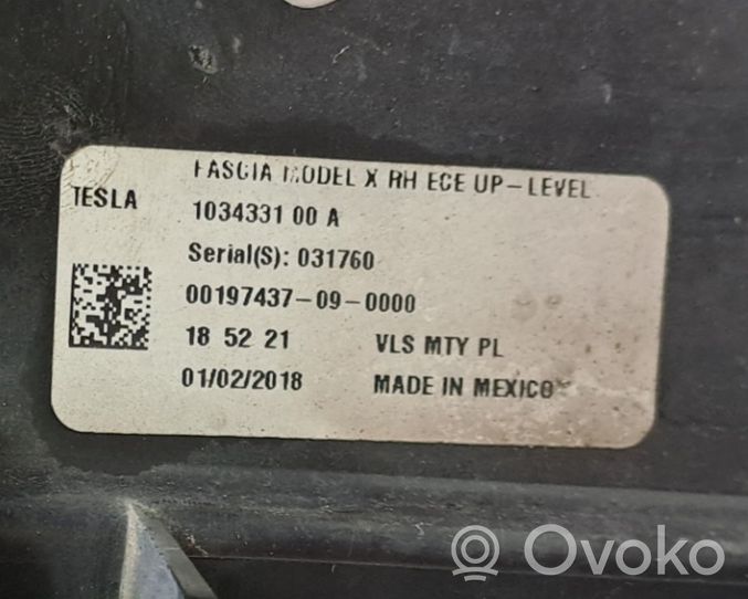 Tesla Model X Etusumuvalo 103433100A
