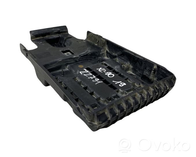 Volvo XC90 Staffa di montaggio della batteria 31688220