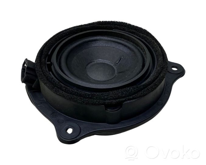 Audi A6 Allroad C6 Haut-parleur de porte avant 4F0035411E