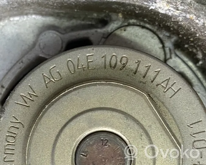 Audi A1 Bomba de agua 04E121042L