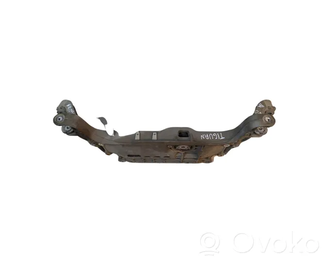 Volkswagen Tiguan Sottotelaio anteriore 3C0199369H