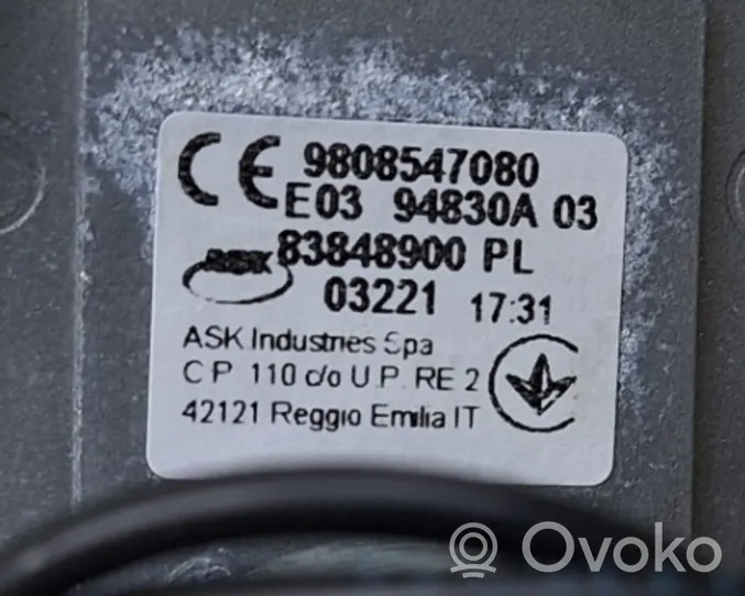 Peugeot Partner III GPS-pystyantenni 9808547080