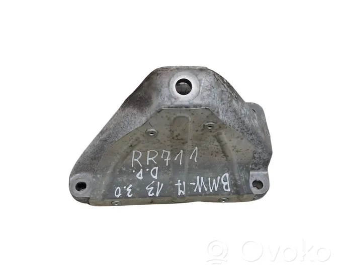 BMW 7 F01 F02 F03 F04 Engine mounting bracket 