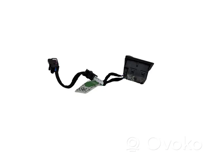 Opel Mokka Convertisseur / inversion de tension inverseur 13280255