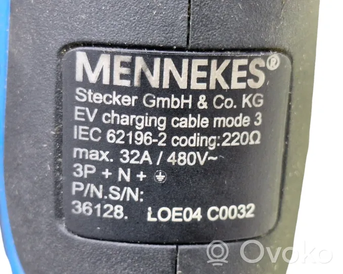 Mercedes-Benz B W246 W242 Kabel do ładowania samochodu elektrycznego LOE04