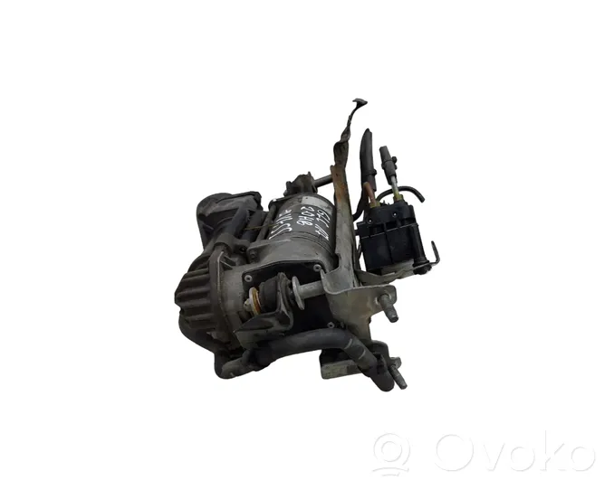 Mercedes-Benz GLC X253 C253 Compressore/pompa sospensioni pneumatiche A2133200104