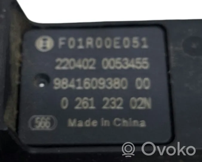 Citroen C4 III e-C4 Välijäähdyttimen letku 9812736080