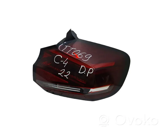 Citroen C4 III e-C4 Rear/tail lights 9831100080