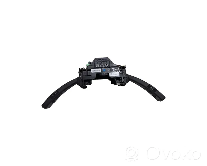 Volvo V60 Leva/interruttore dell’indicatore di direzione e tergicristallo 31334647