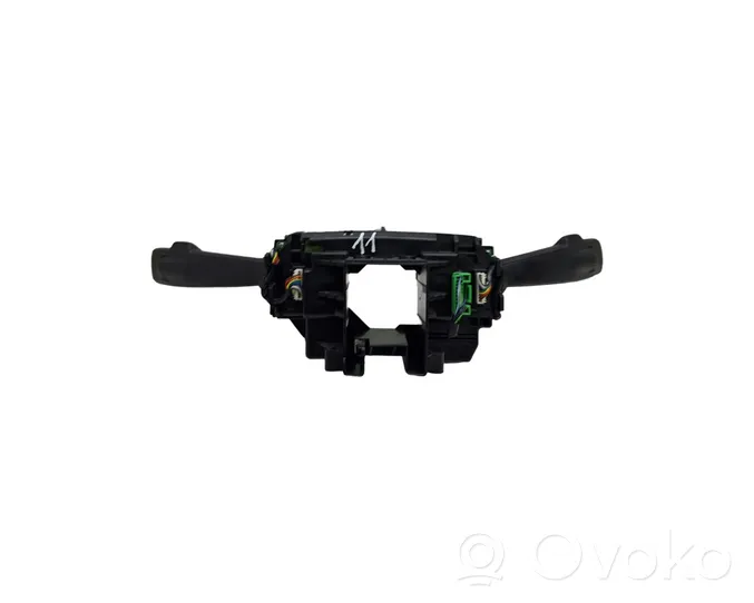 Volvo V60 Leva/interruttore dell’indicatore di direzione e tergicristallo 31334647