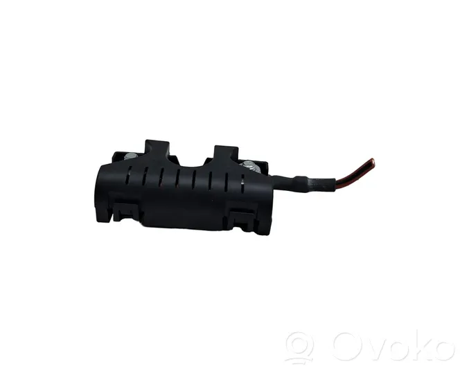 Audi A6 S6 C7 4G Amplificateur d'antenne 8T8035570