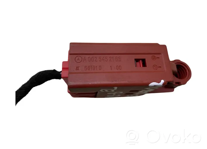 Mercedes-Benz B W246 W242 Otros cableados A0025452189