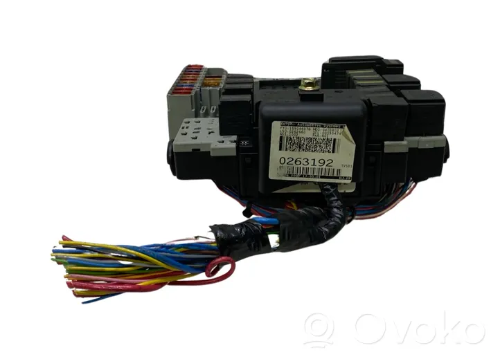 Volvo S60 Module de fusibles 8688153