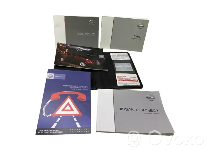 Nissan Juke I F15 User manual 