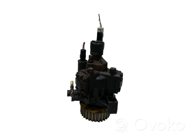 Nissan Juke I F15 Polttoaineen ruiskutuksen suurpainepumppu A2C53252602