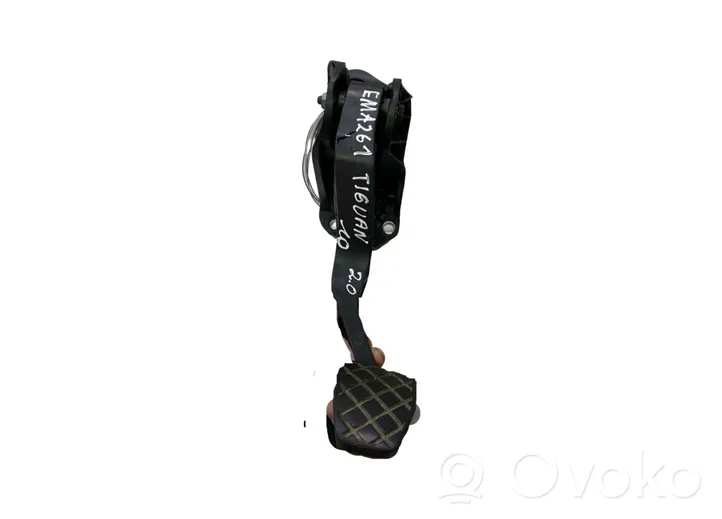 Volkswagen Tiguan Clutch pedal 3C2721059BJ