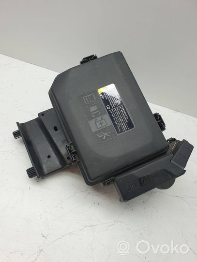 Chevrolet Volt II Fuse box set 8639800000000U